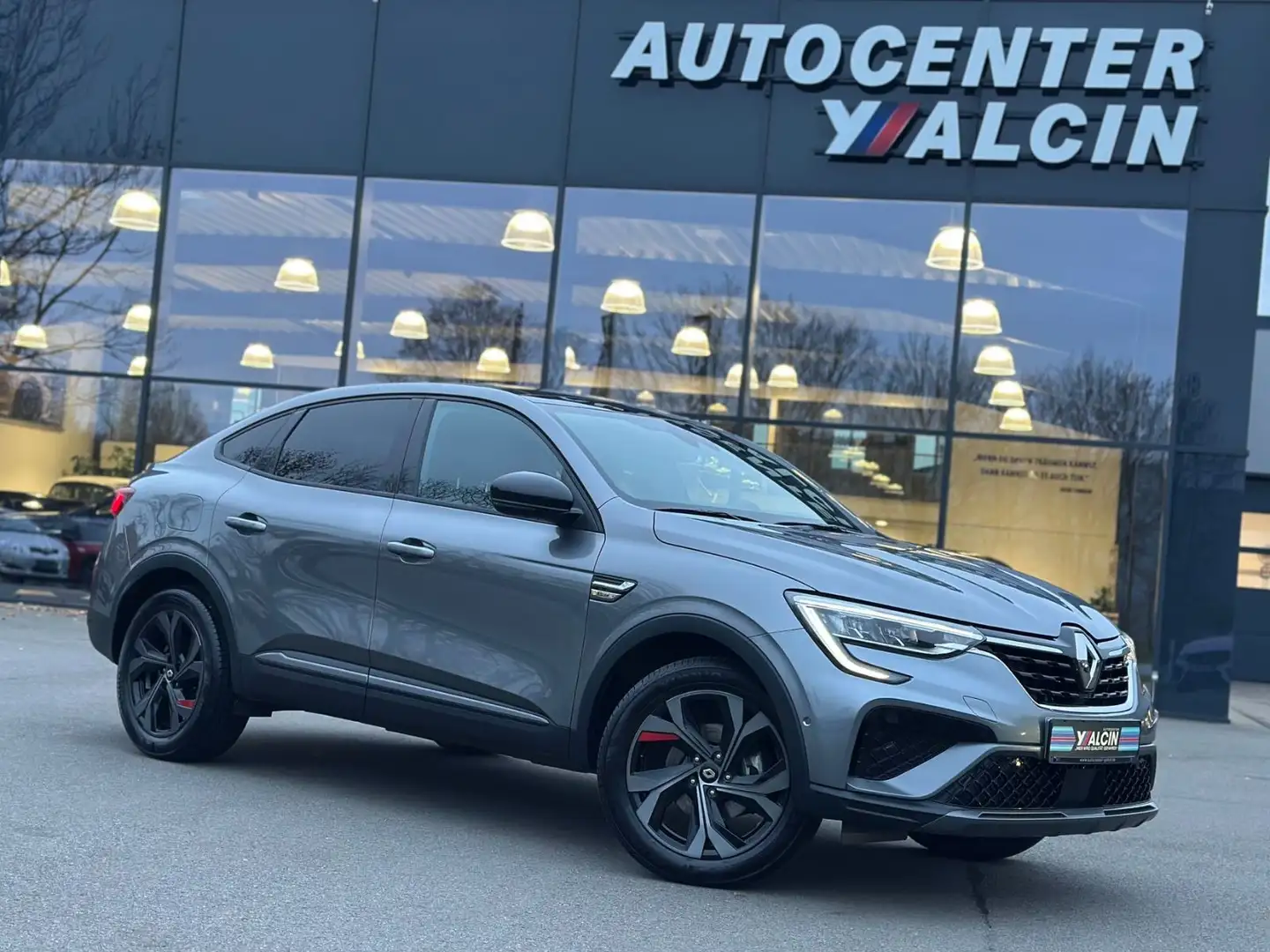 Renault Arkana Mild Hybrid 160 EDC R.S. Line 1.H/PANO/BO Gris - 1