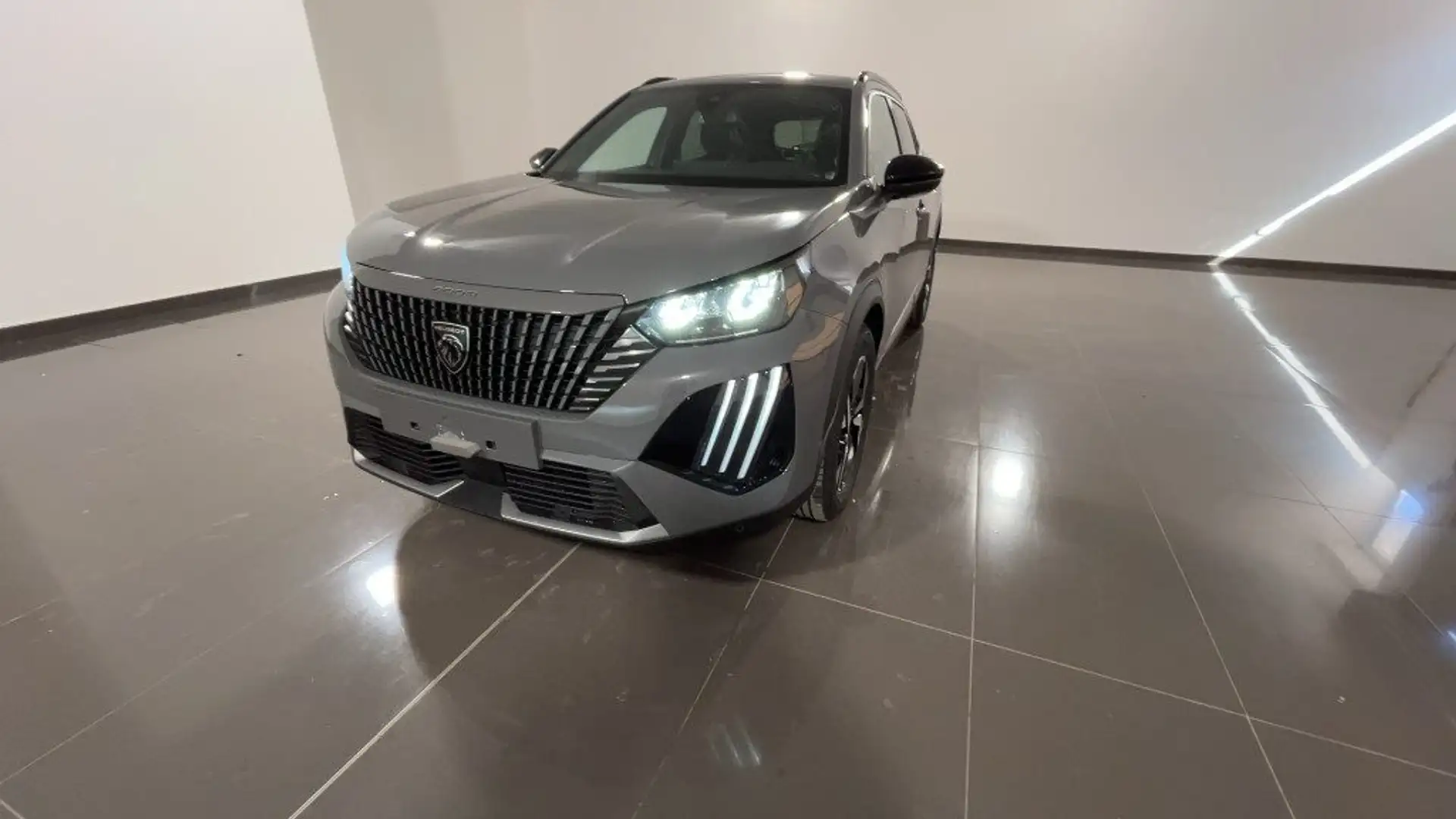 Peugeot 2008 PureTech 100 S&S Allure #Km0 Grigio - 1