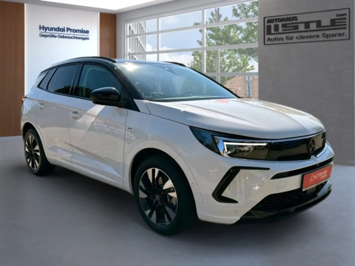 Opel Grandland GSe Plug-in Hybrid 4 1.6 Turbo +NAVI+RFK+KLIMA+SHZ Weiß - 2