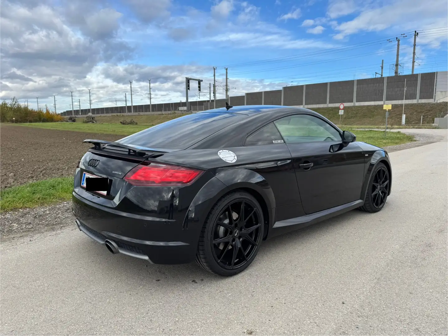 Audi TT TT Coupé 2,0 TFSI quattro Sport S-tronic Sport Schwarz - 2