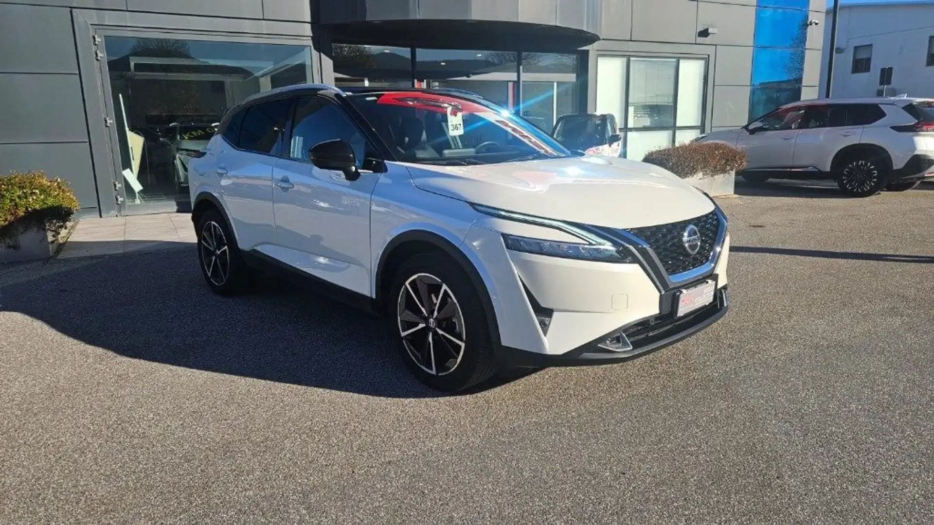 Nissan Qashqai MHEV 140 CV Tekna Bianco - 2