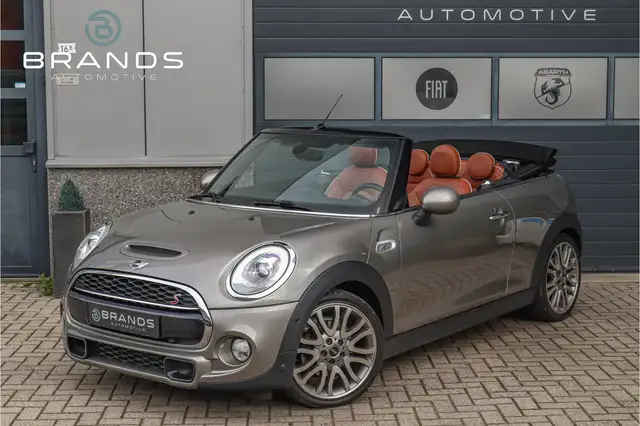 MINI Cooper S Cabrio 2.0 Chili Navi Climate H&K Audio Camera