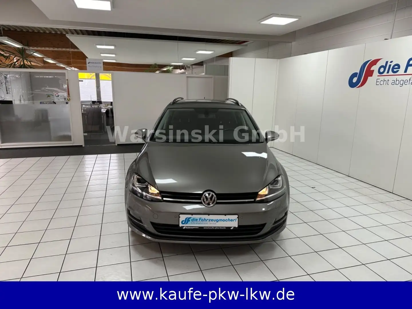Volkswagen Golf VII Variant Comfortline*XENON*36tkm* Grau - 2
