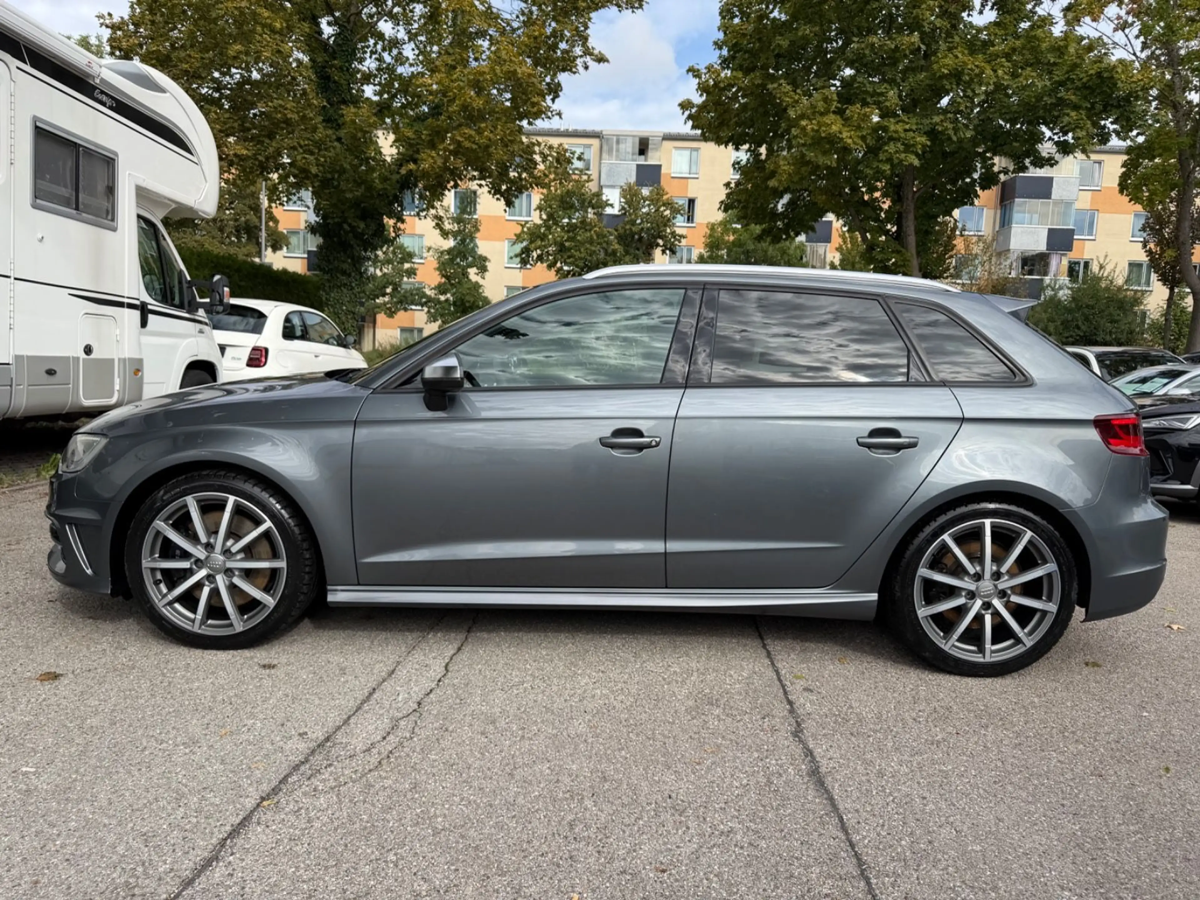 Audi S3 Sportback 2.0 TFSI Pano~ACC~Navi~Alcan~Spur — photo 2