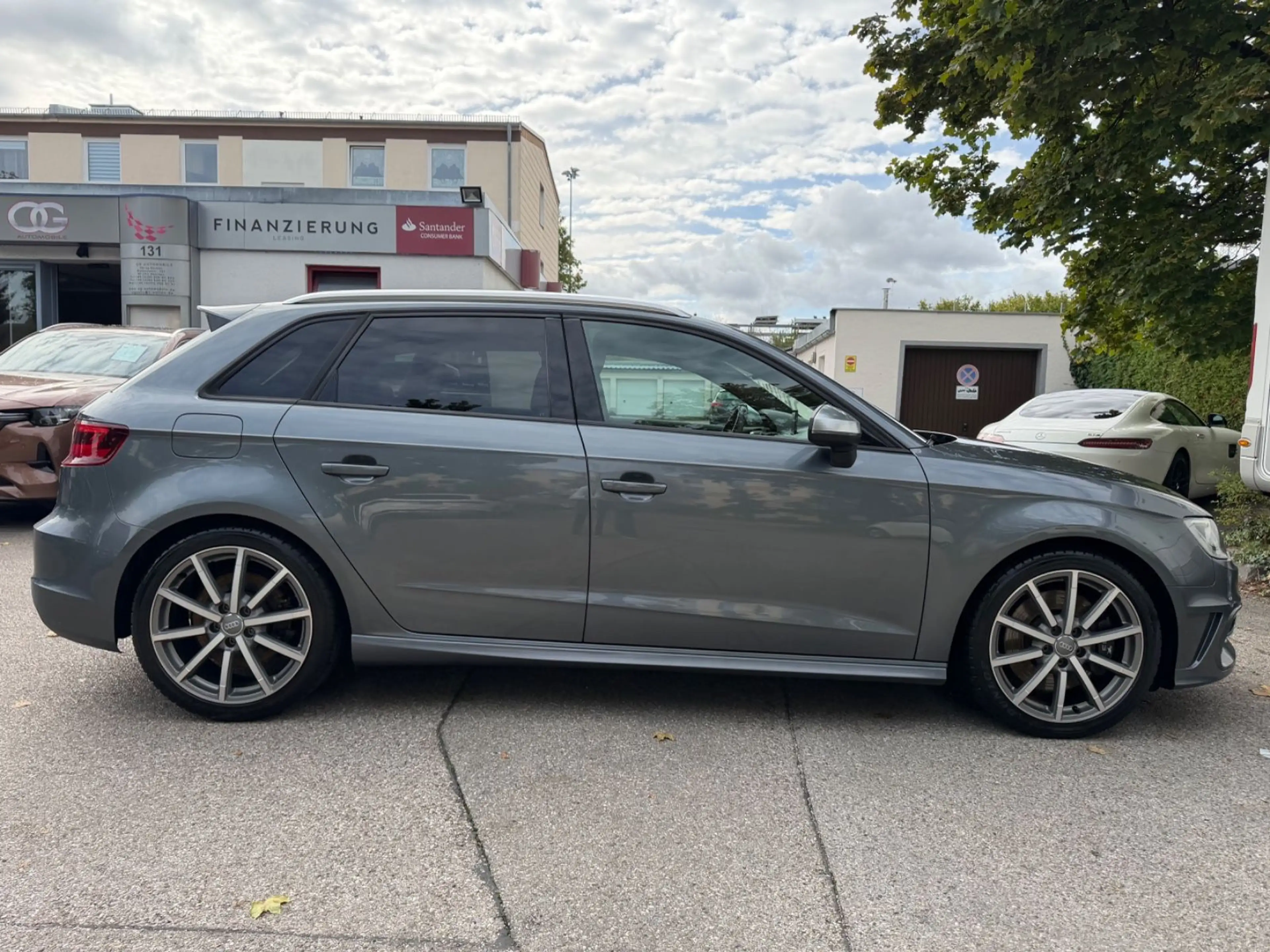 Audi S3 Sportback 2.0 TFSI Pano~ACC~Navi~Alcan~Spur — photo 6