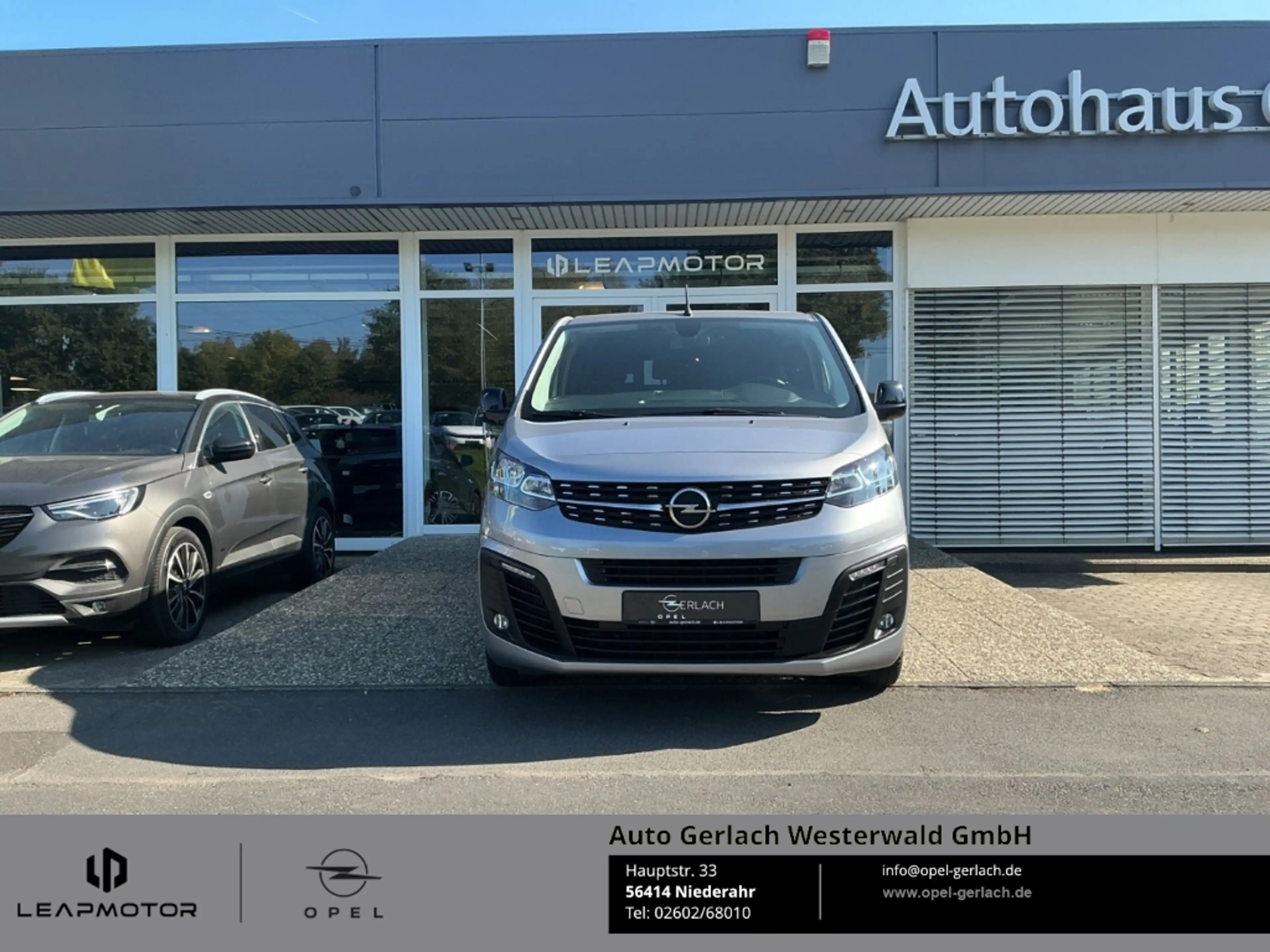 Opel Vivaro Kombi L Navi Apple CarPlay Android Auto Mehrzonenk — photo 2
