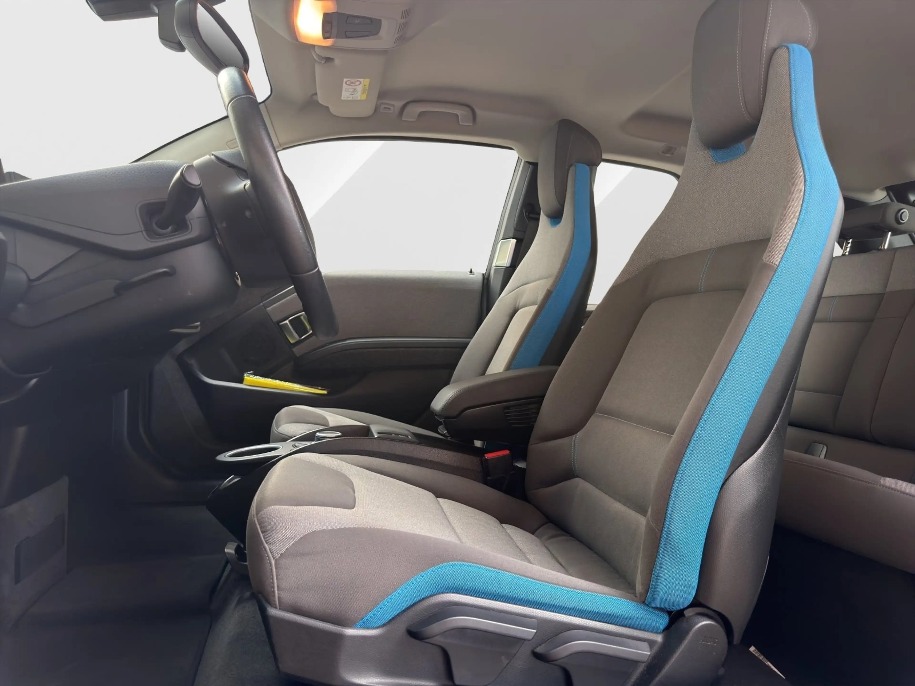 BMW i3 120Ah Navi/PDC/Kamera/Parkassi. — photo 11