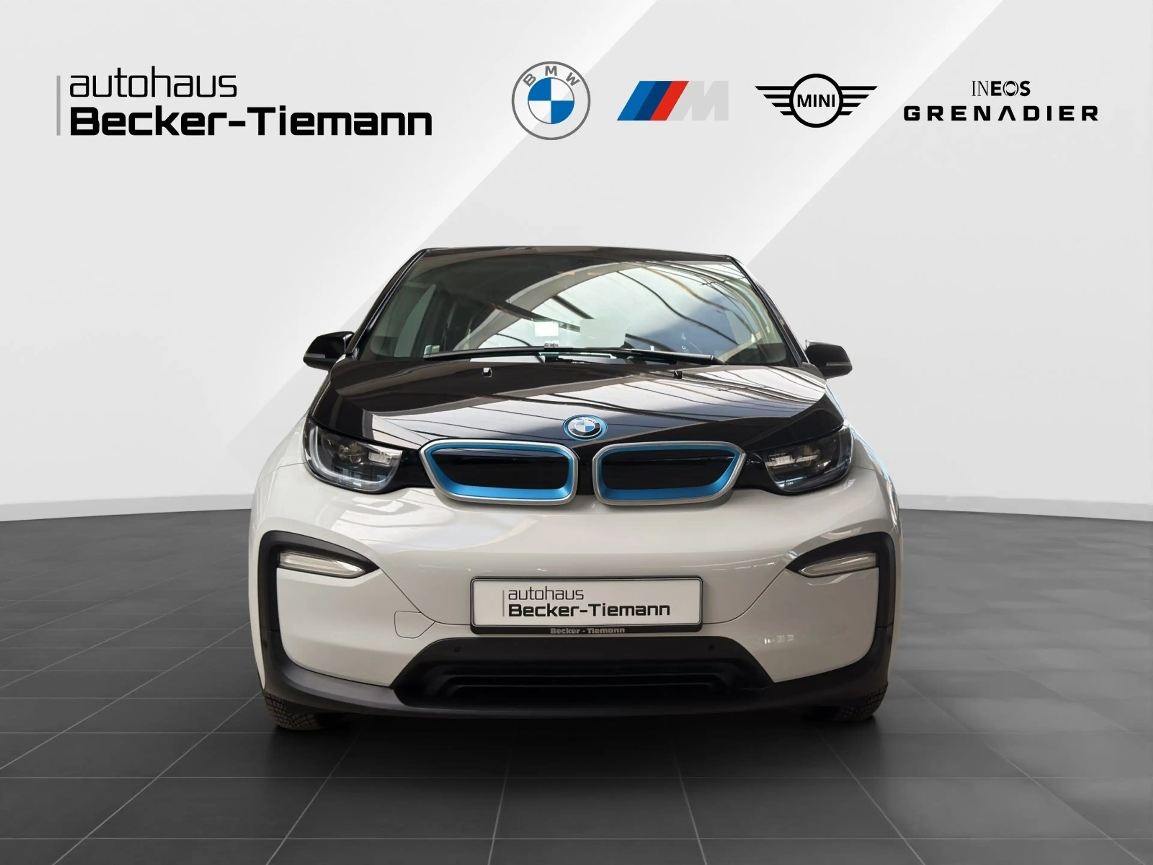 BMW i3 120Ah Navi/PDC/Kamera/Parkassi. — photo 2