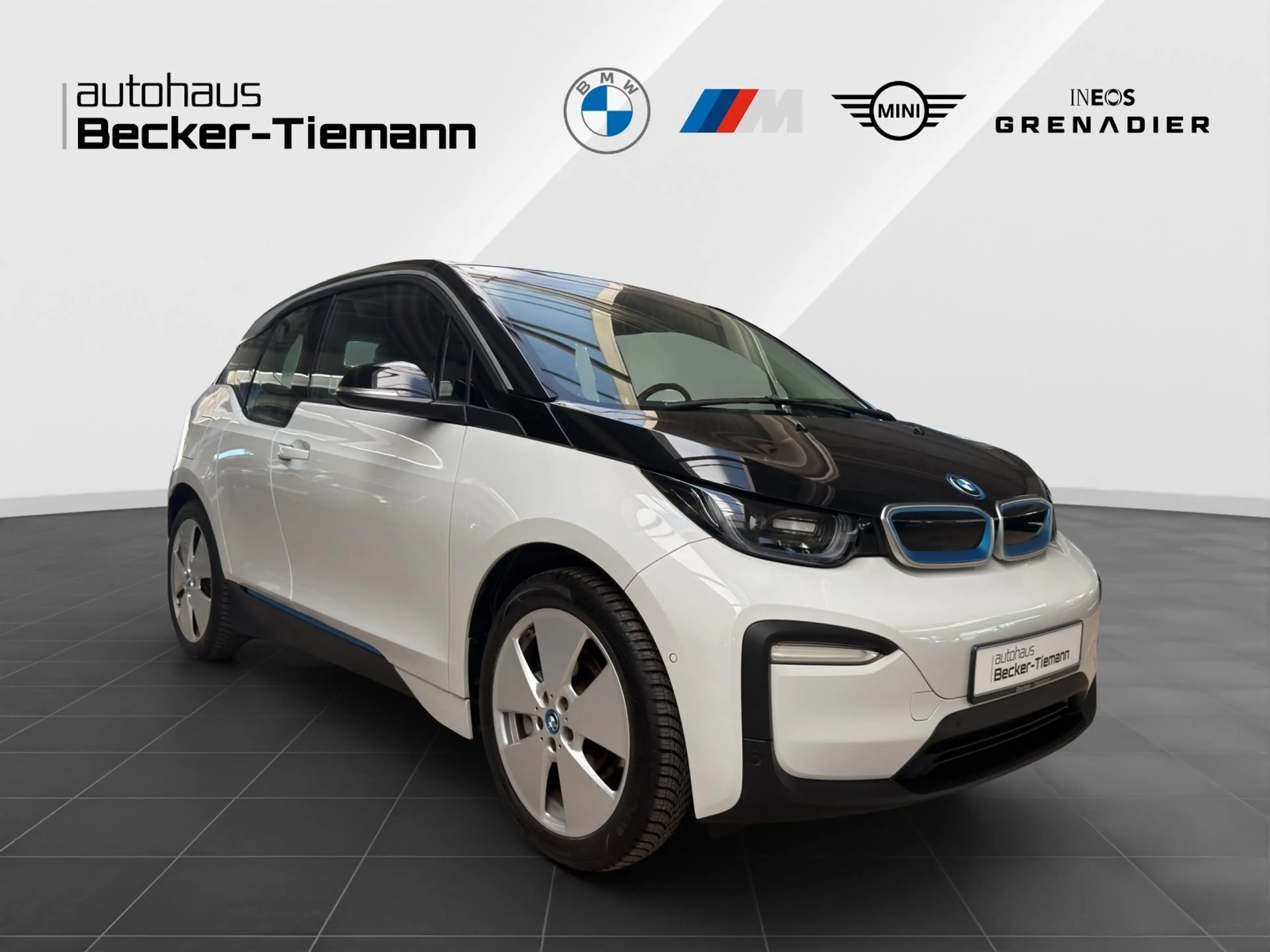 BMW i3 120Ah Navi/PDC/Kamera/Parkassi. — photo 7