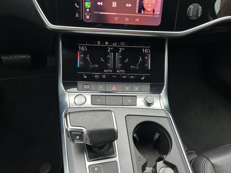 Audi A6 allroad Allrad 45 TDI tiptronic — photo 11