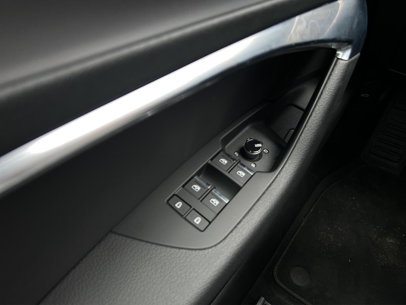 Audi A6 allroad Allrad 45 TDI tiptronic — photo 13