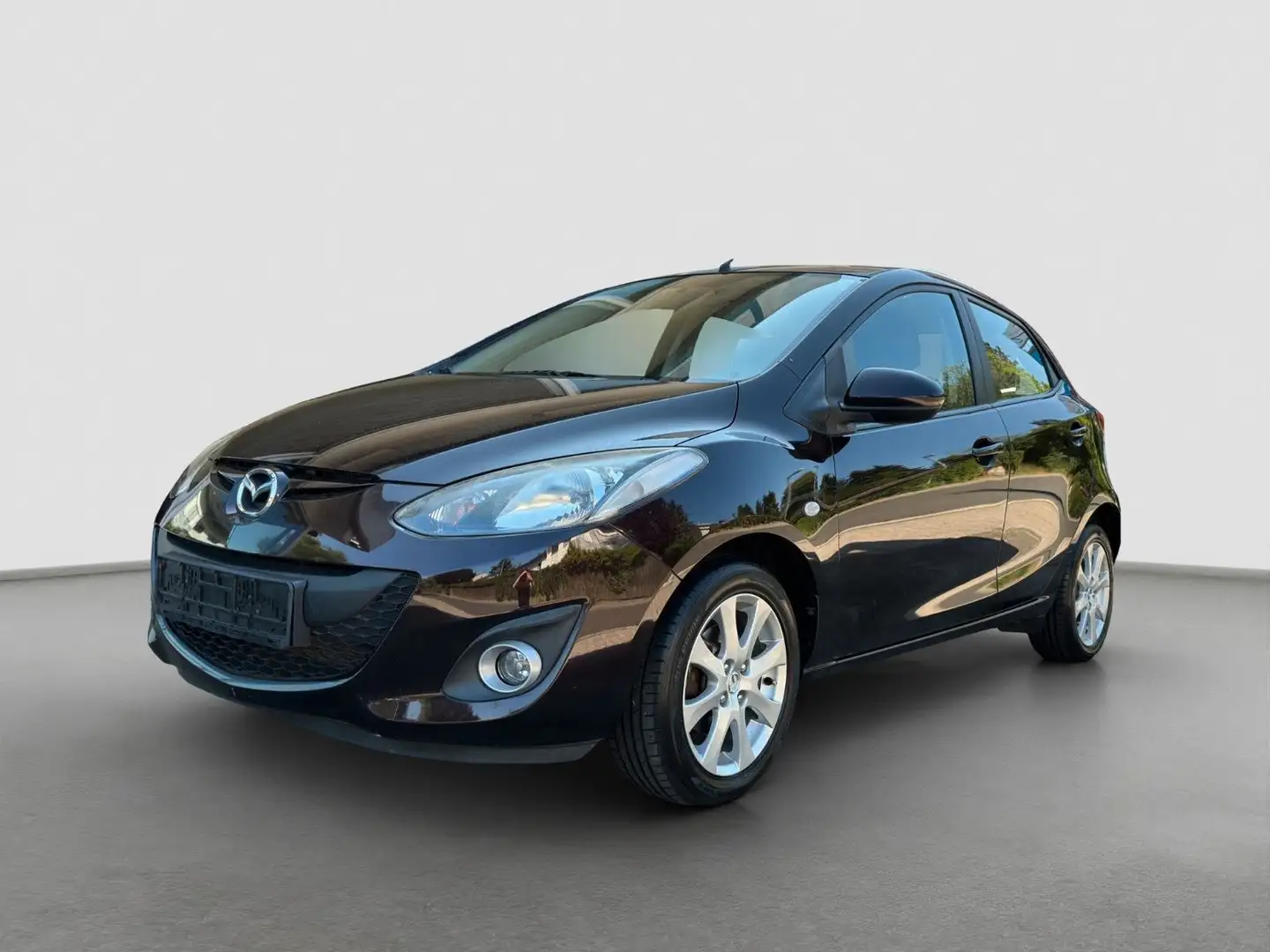 Mazda 2 Mazda 2 Lim. 1.3 Edition*Klimaanlage*SHZ*8-Fach Braun - 1