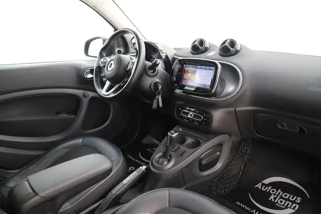 Smart Fortwo view 18