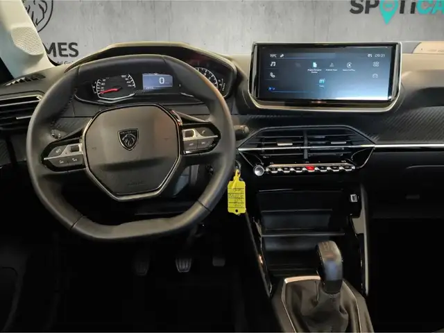 Peugeot 208 view 12