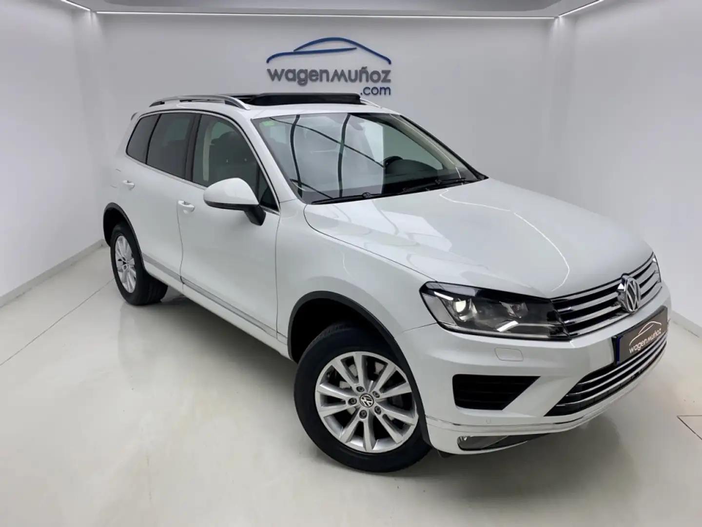 Volkswagen Touareg 3.0TDI V6 BMT Premium 193kW Tiptronic Blanco - 2