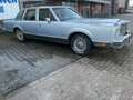 Lincoln Town Car Sedan Blau - thumbnail 1