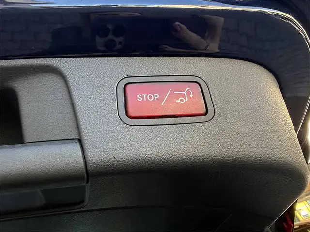 Mercedes-Benz Gla view 28