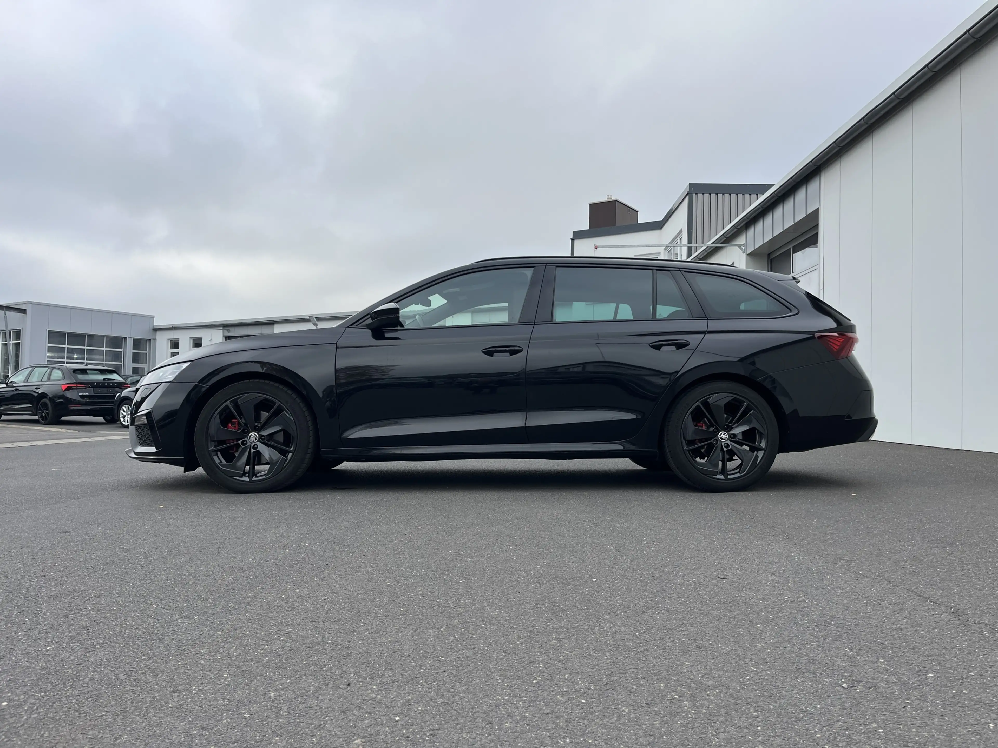Skoda Octavia Combi 2.0 TDI DSG RS HeadUp Navi ACC MATRIX RFK 4x — photo 2