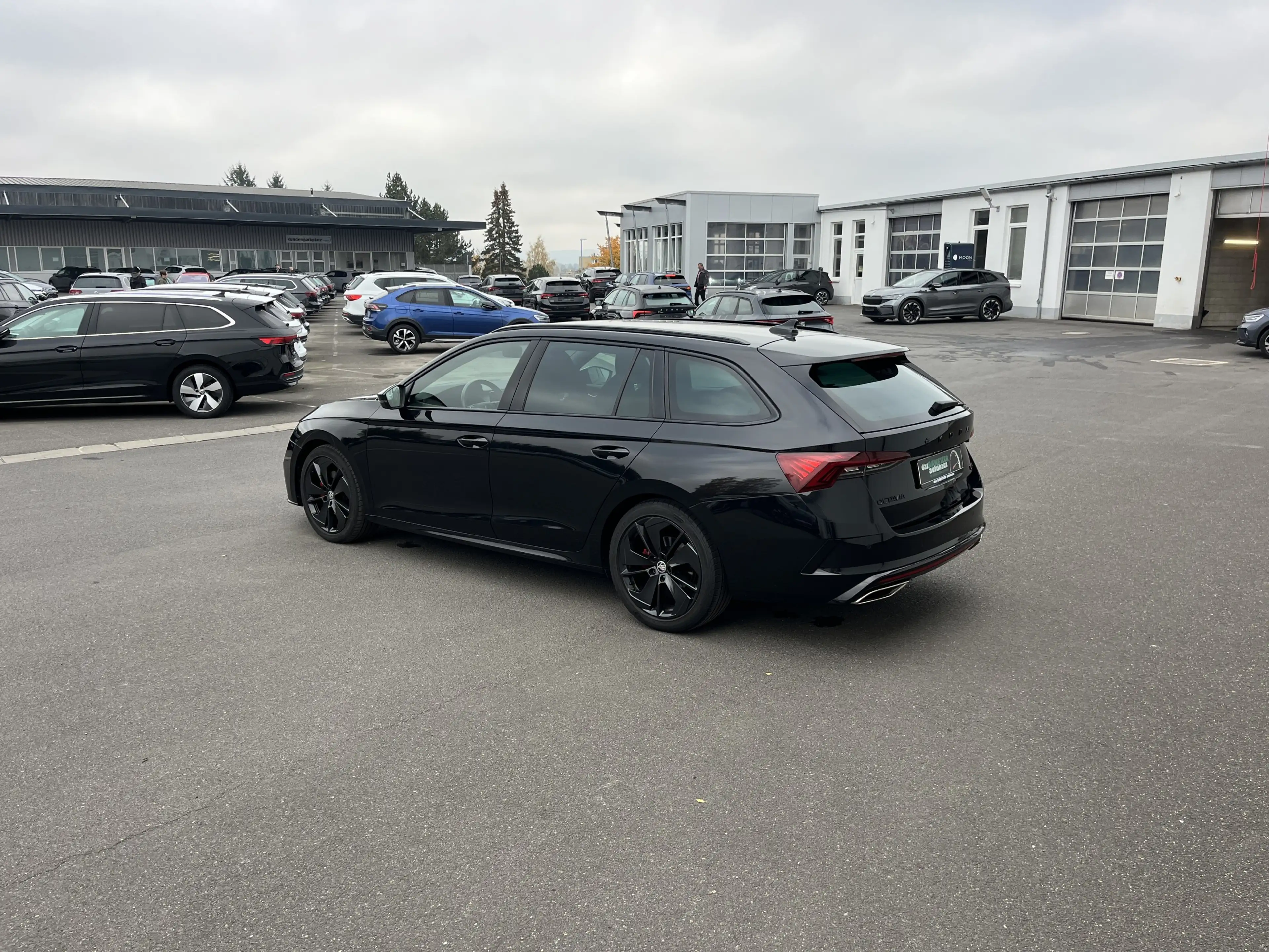 Skoda Octavia Combi 2.0 TDI DSG RS HeadUp Navi ACC MATRIX RFK 4x — photo 11