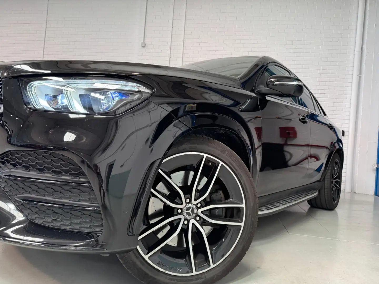 Mercedes-Benz GLE 400 Coupé 400d 4Matic Aut. Negro - 2