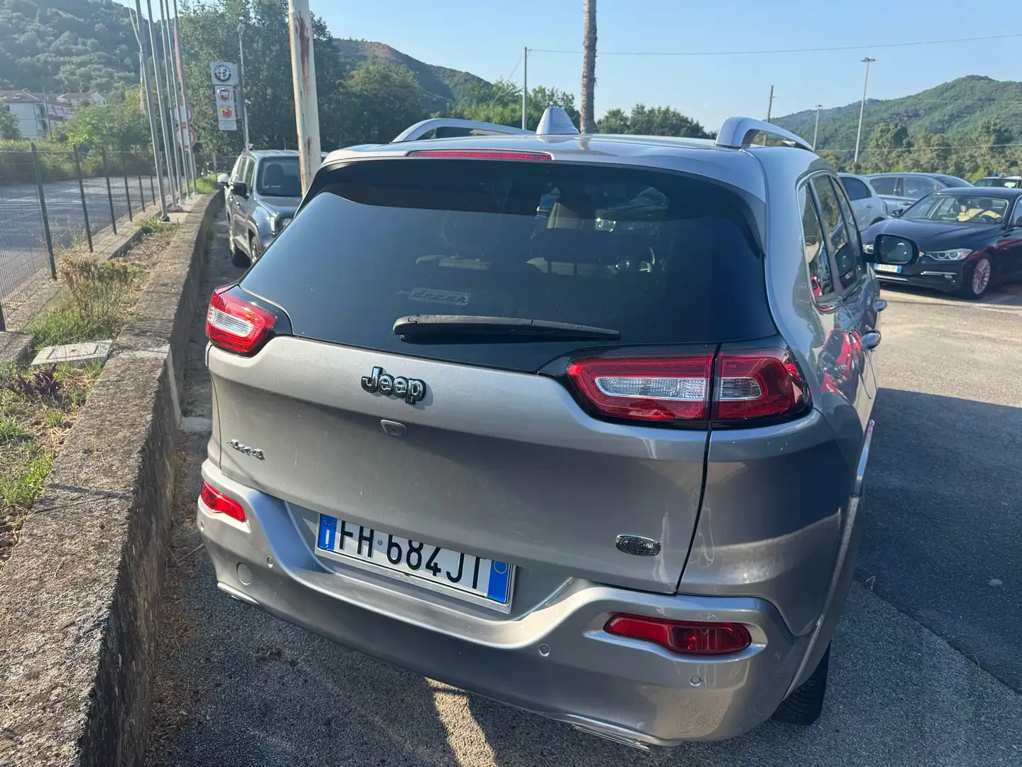 Jeep Cherokee 2.2 mjt II Overland 4wd active drive I 200cv auto Grigio - 2