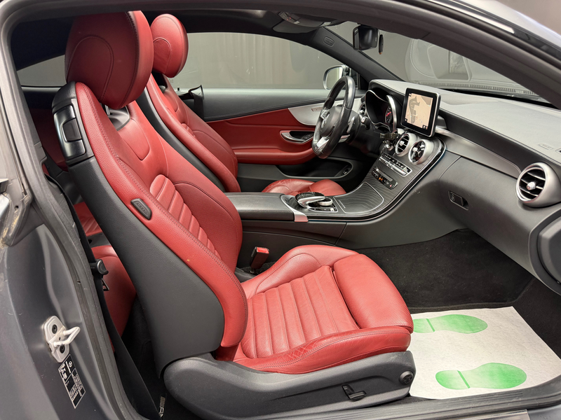 Mercedes-Benz C 250 d Coupe * PACK AMG + CAMERA + TOIT PANO + GARANTIE * — photo 9
