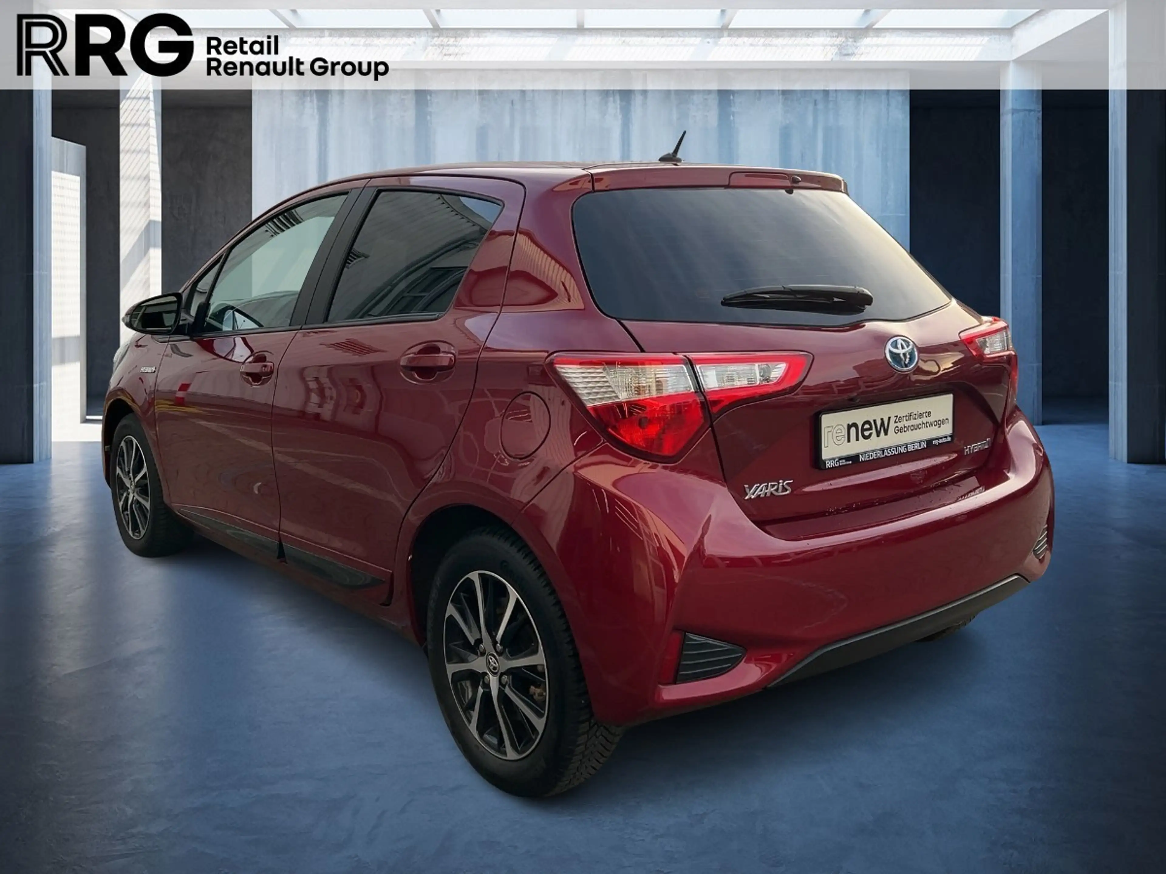 Toyota Yaris 1.5 Dual-VVT-I HYBRID Team D — photo 4
