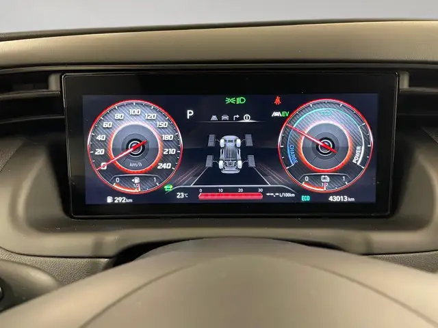Hyundai Tucson view 2