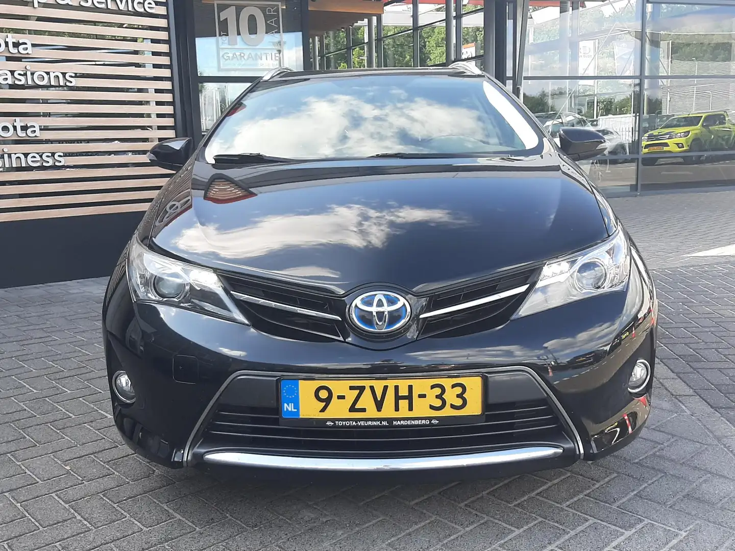 Toyota Auris Touring Sports 1.8 Hybrid Dynamic Noir - 2