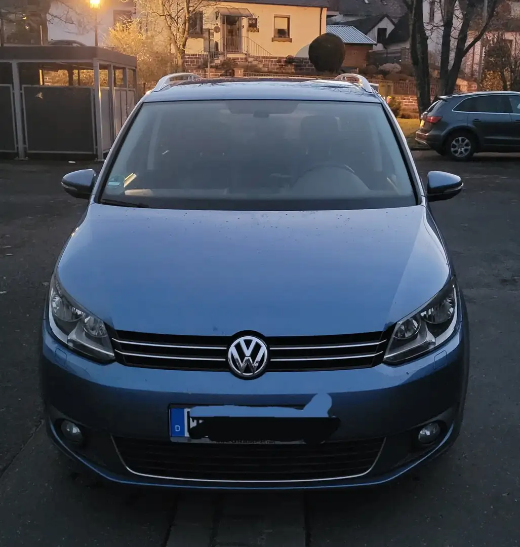 Volkswagen Touran Life BMT Blau - 1