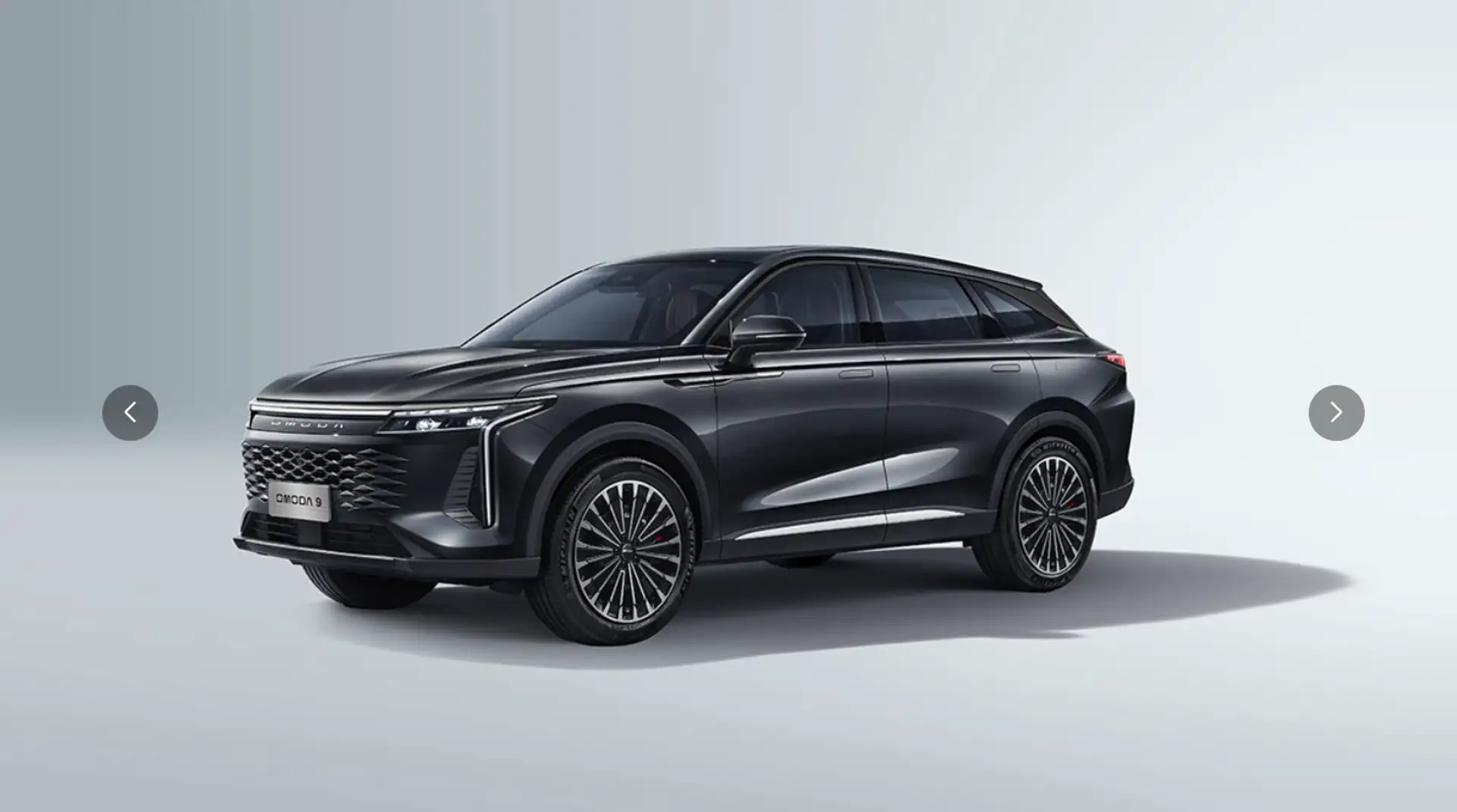 Omoda 1.5 TGDI 537 CV Super Hybrid System i-AWD Premium Чорний - 1
