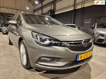 Sports Tourer 1.0 Turbo Innovation - Navigatie - C