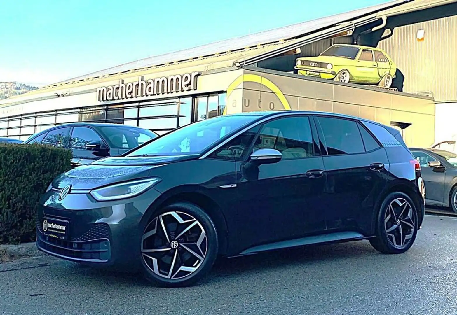 Volkswagen ID.3 Family Pro Performance*ACC*LED*STHZG*AHK*19'' Grau - 1