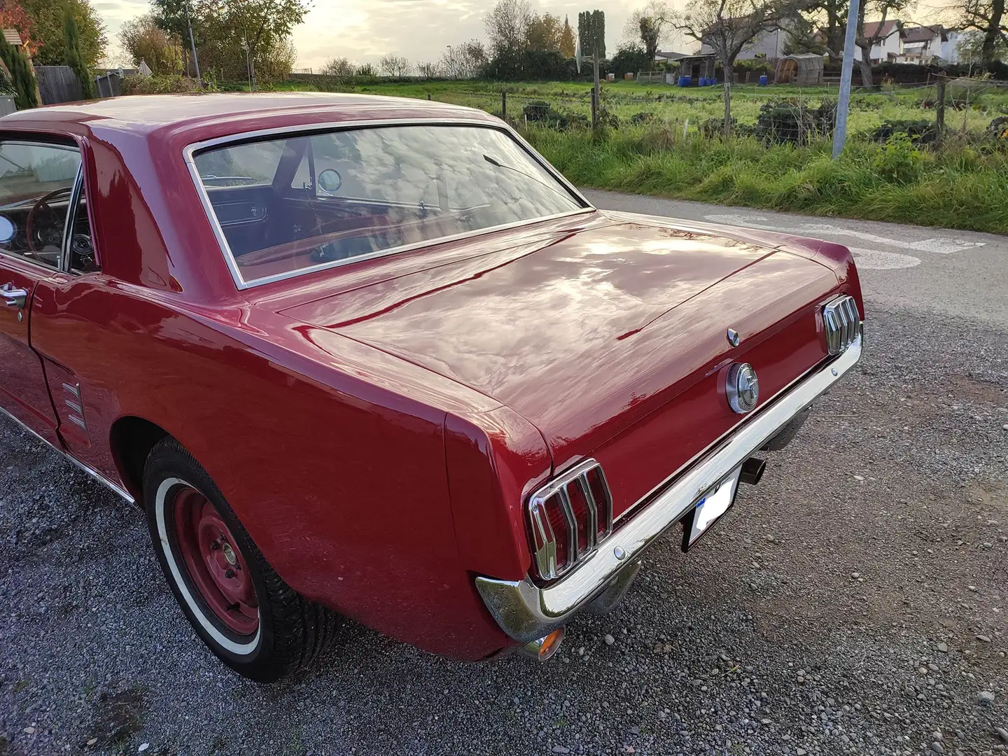 Ford Mustang 1966 Coupe Rot - 2