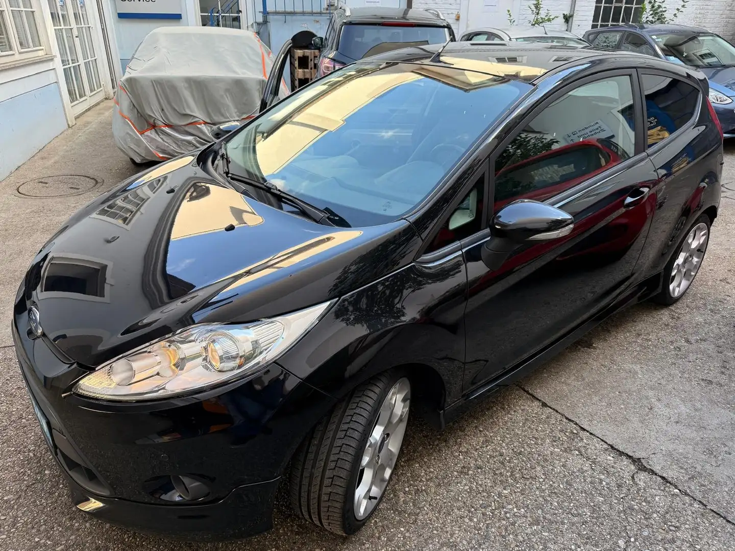 Ford Fiesta Sport 1,6 Noir - 1