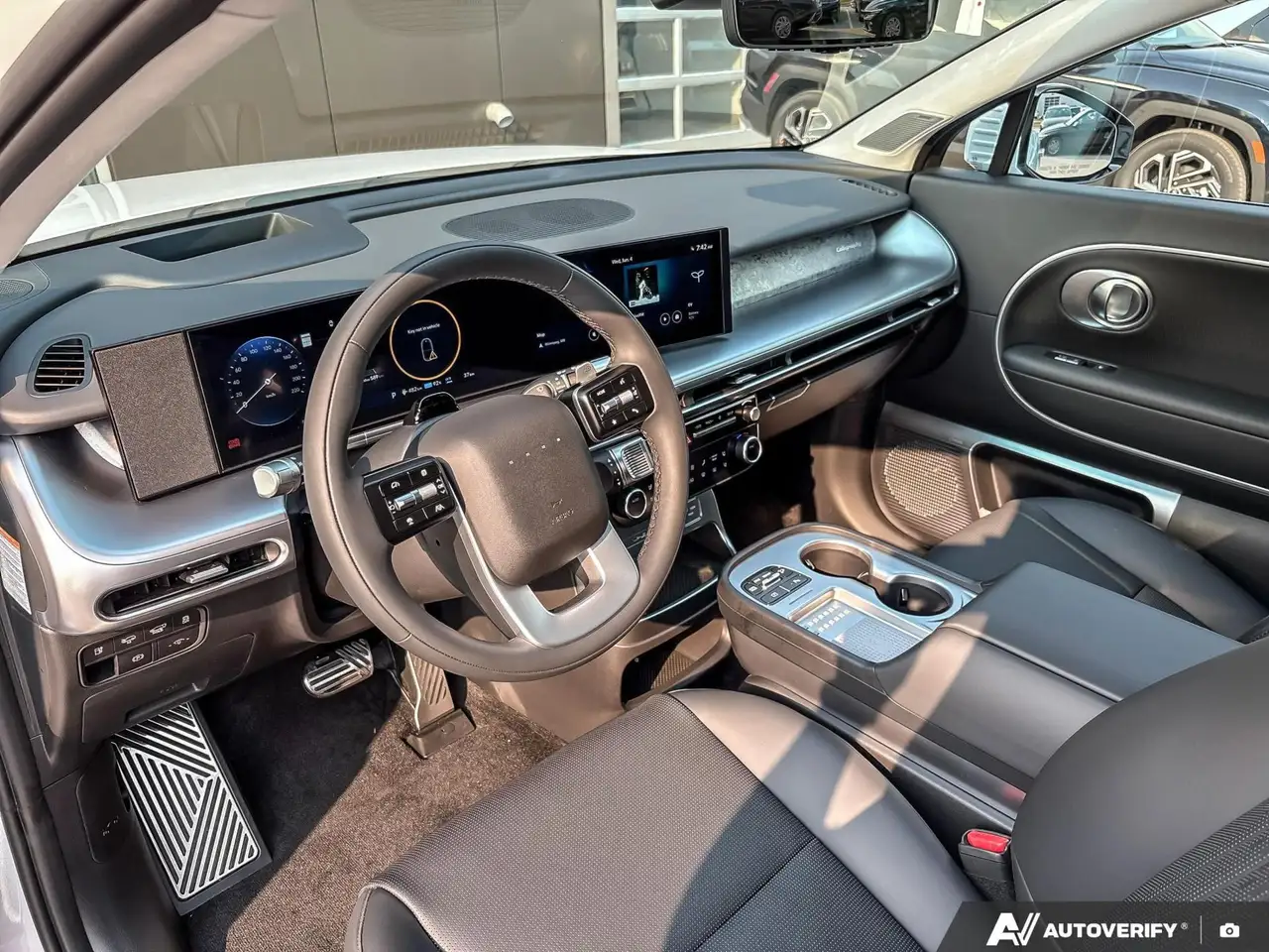 Hyundai IONIQ 9 снимка Hyundai IONIQ 9