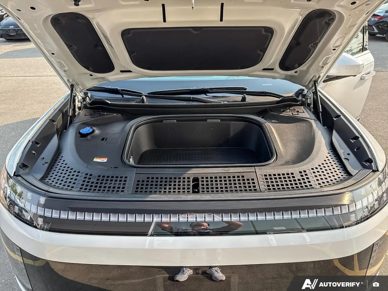 Hyundai IONIQ 9 снимка Hyundai IONIQ 9
