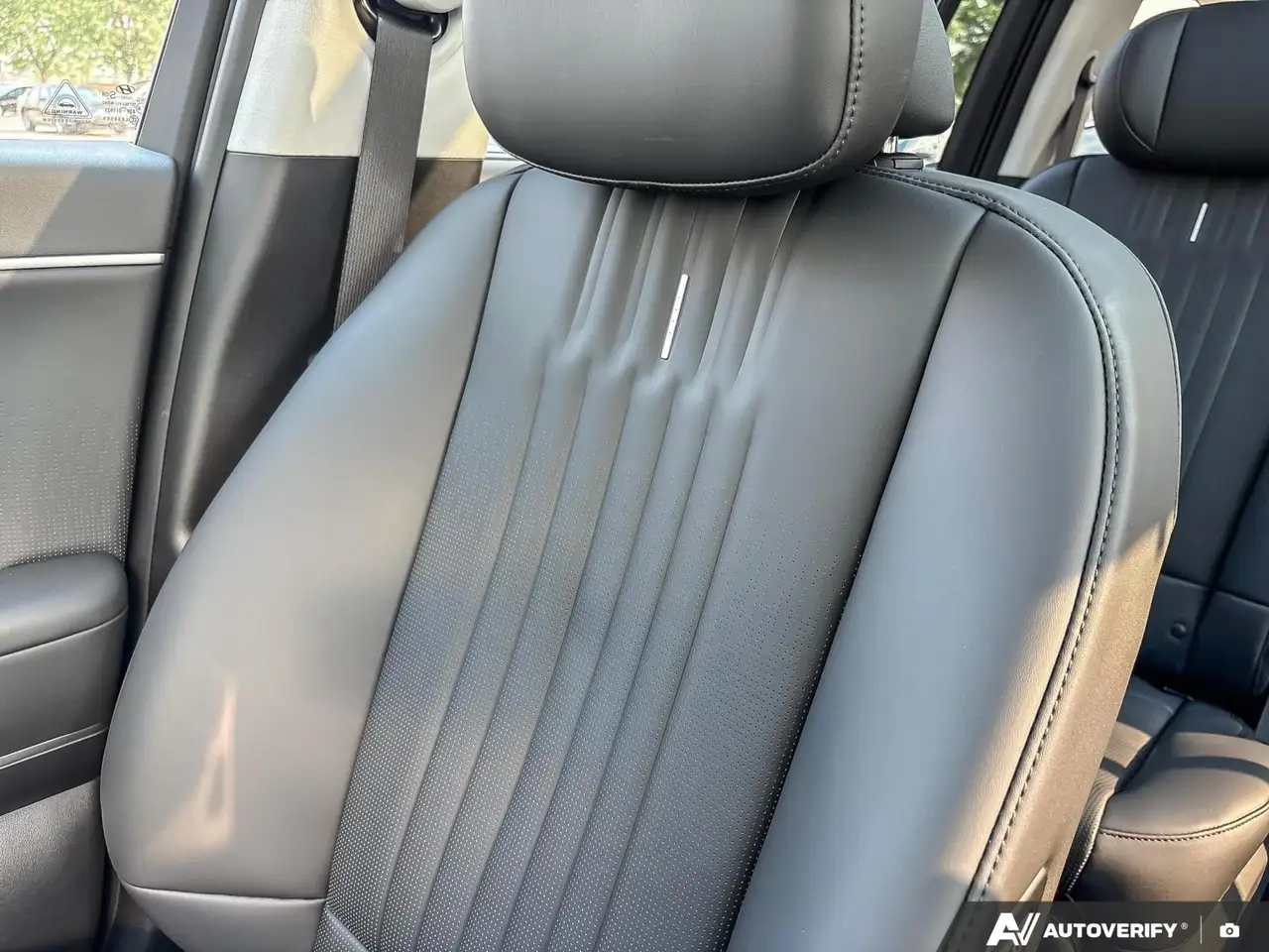 Hyundai IONIQ 9 снимка Hyundai IONIQ 9