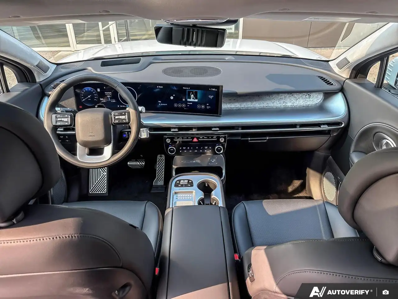 Hyundai IONIQ 9 снимка Hyundai IONIQ 9