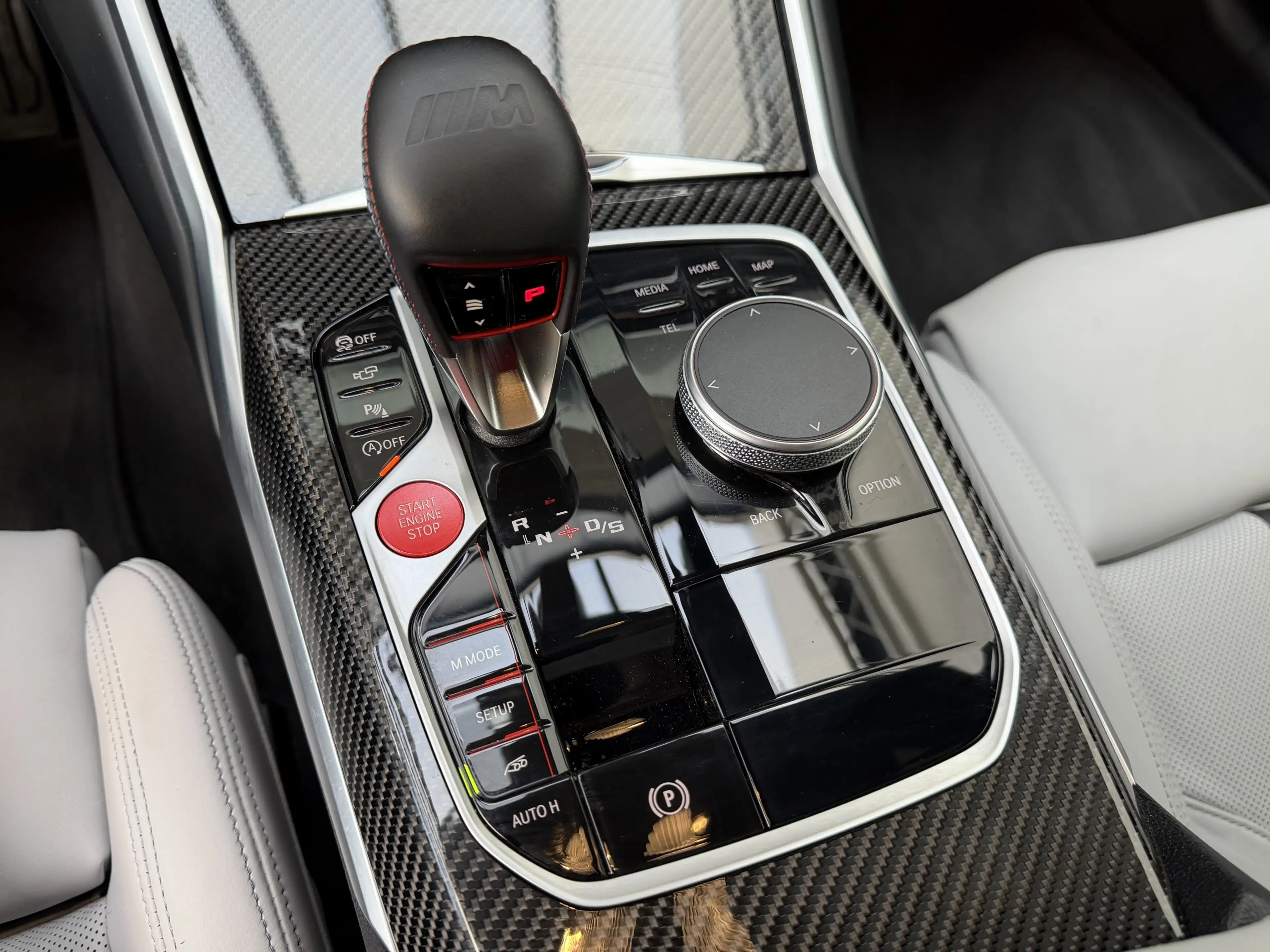BMW M4 xDrive Competition Sitzlüft ACC 360° Carbon — photo 11