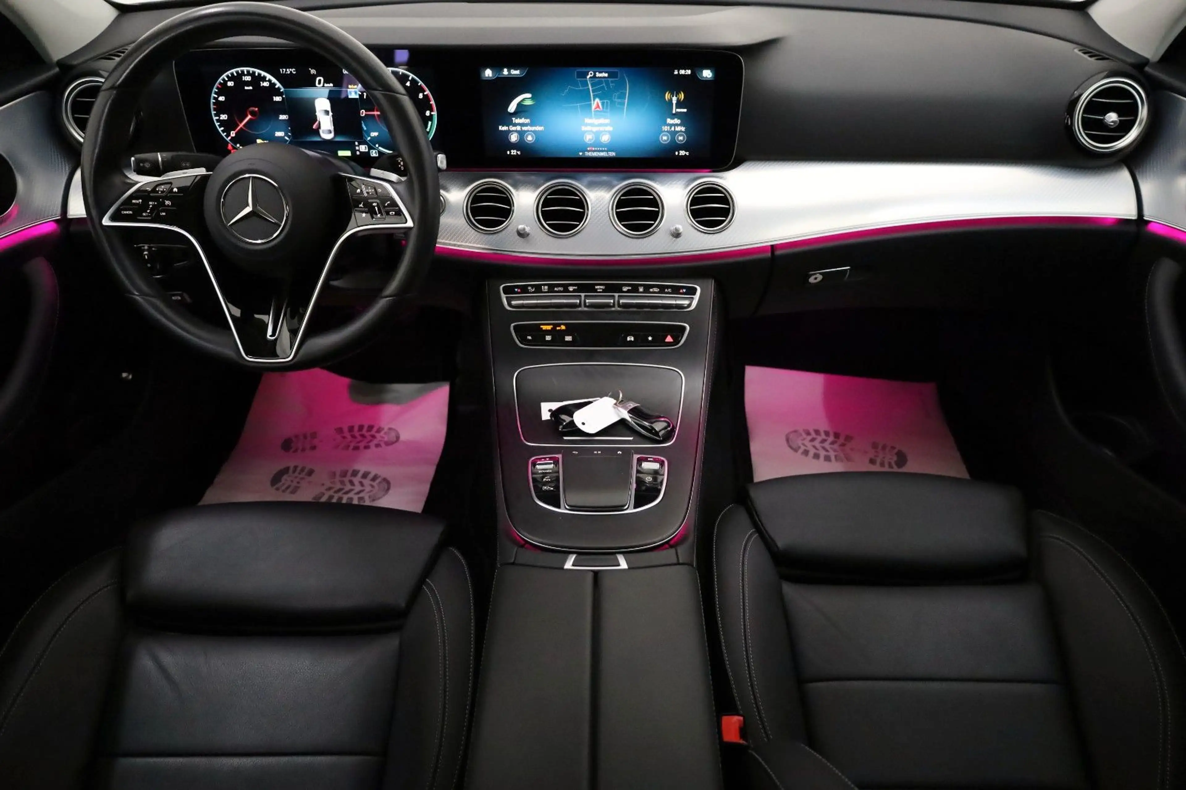 Mercedes-Benz E 300 de Lim Leder,Navi,LED,Widescreen,Spur/Park — photo 5