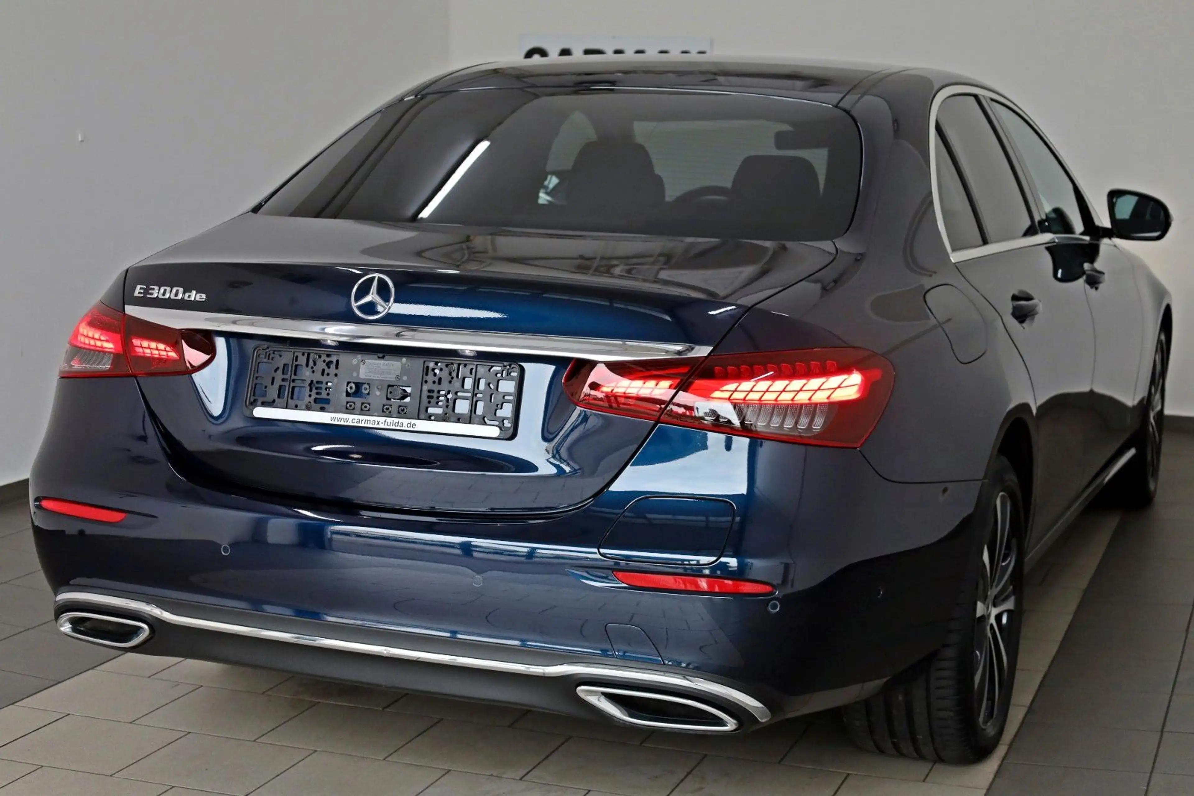 Mercedes-Benz E 300 de Lim Leder,Navi,LED,Widescreen,Spur/Park — photo 2