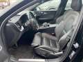 Volvo V60 Plug-In-Hybrid T8 AWD, R-Design, BLIS, ACC, Schwarz - thumbnail 9