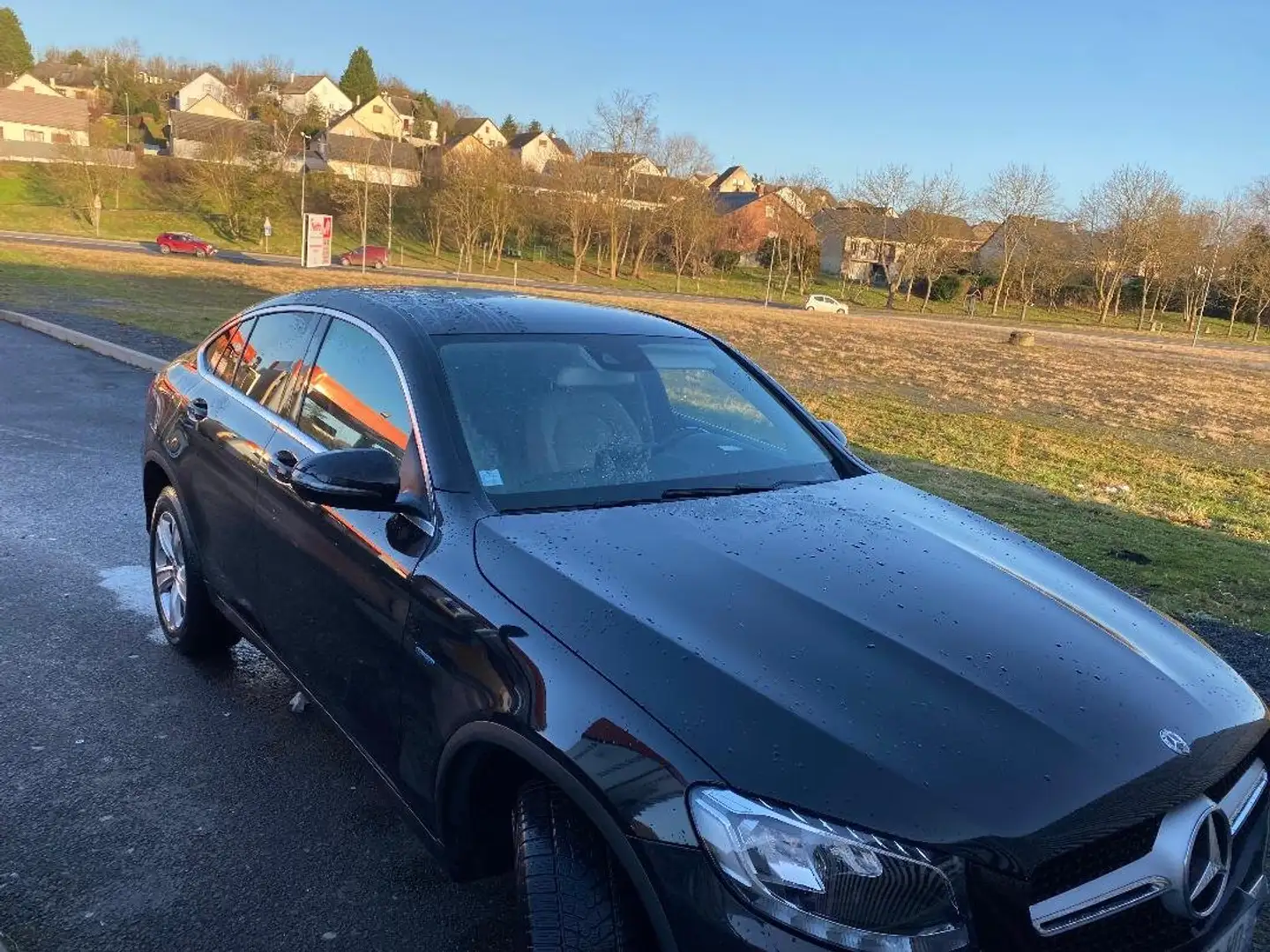 Mercedes-Benz GLC 350 GLC 350 e Coupé 4-Matic PHEV Zwart - 2