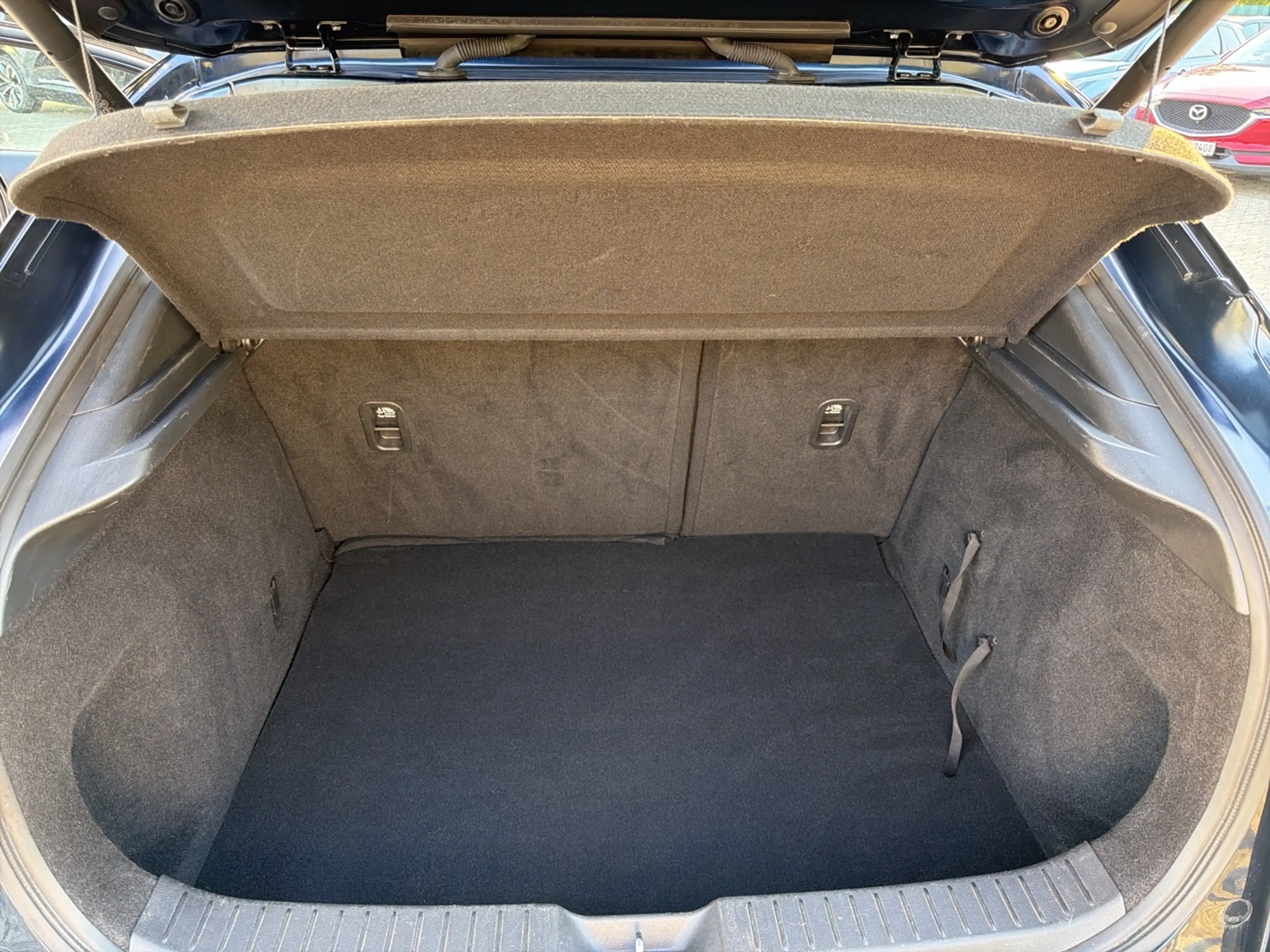 Mazda CX-30 SKYACTIV-G 2.0 6GS SELECTION A18 DES-P — photo 8