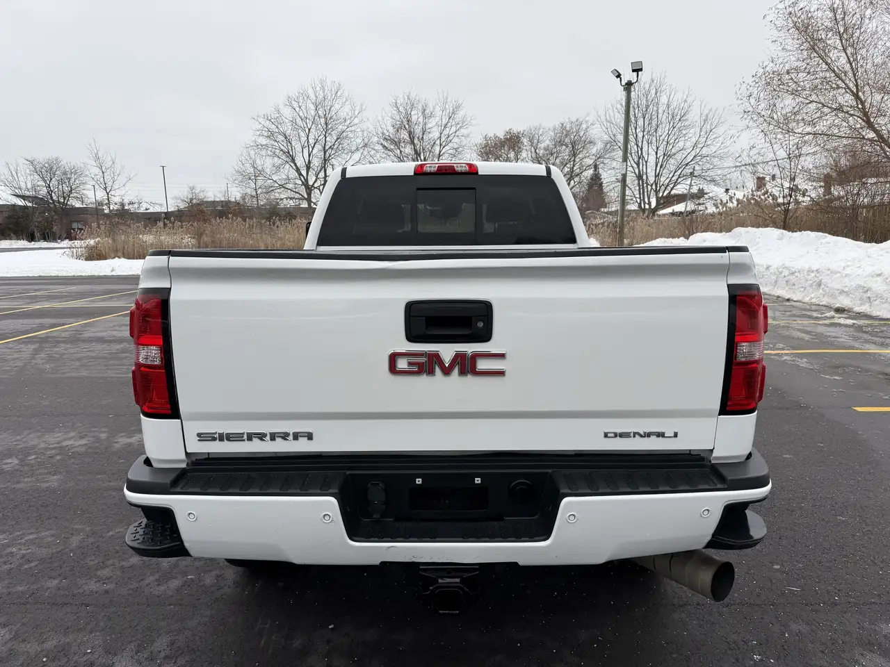 GMC Sierra 2500HD снимка GMC Sierra 2500HD