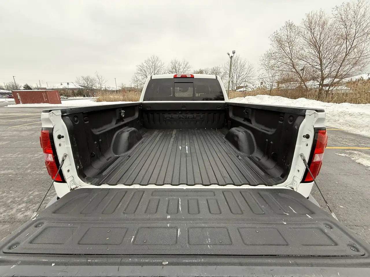 GMC Sierra 2500HD снимка GMC Sierra 2500HD