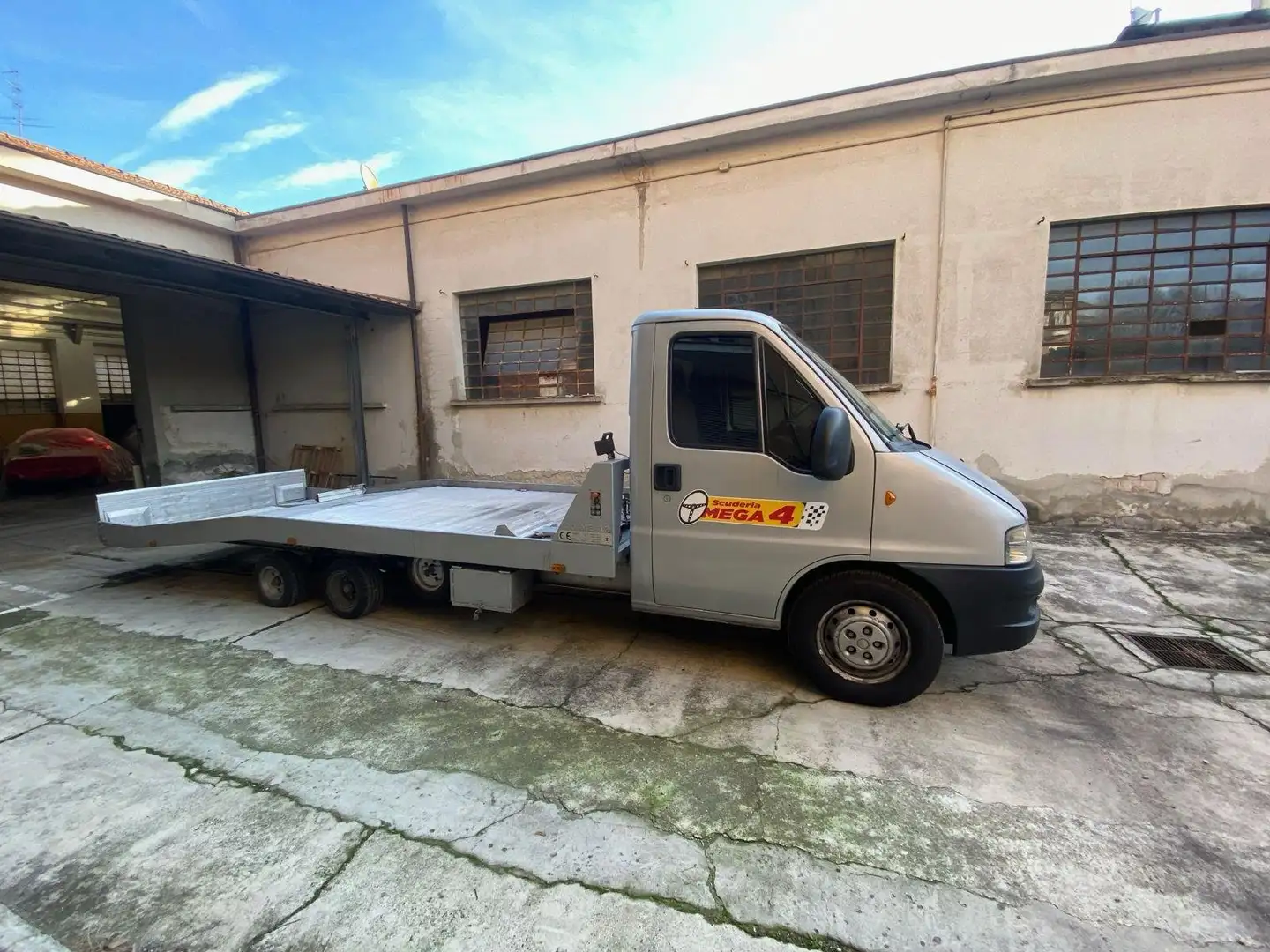 Peugeot Boxer PEUGEOT BOXER 2.8 Jtd COMEAR PF1500 Gris - 2