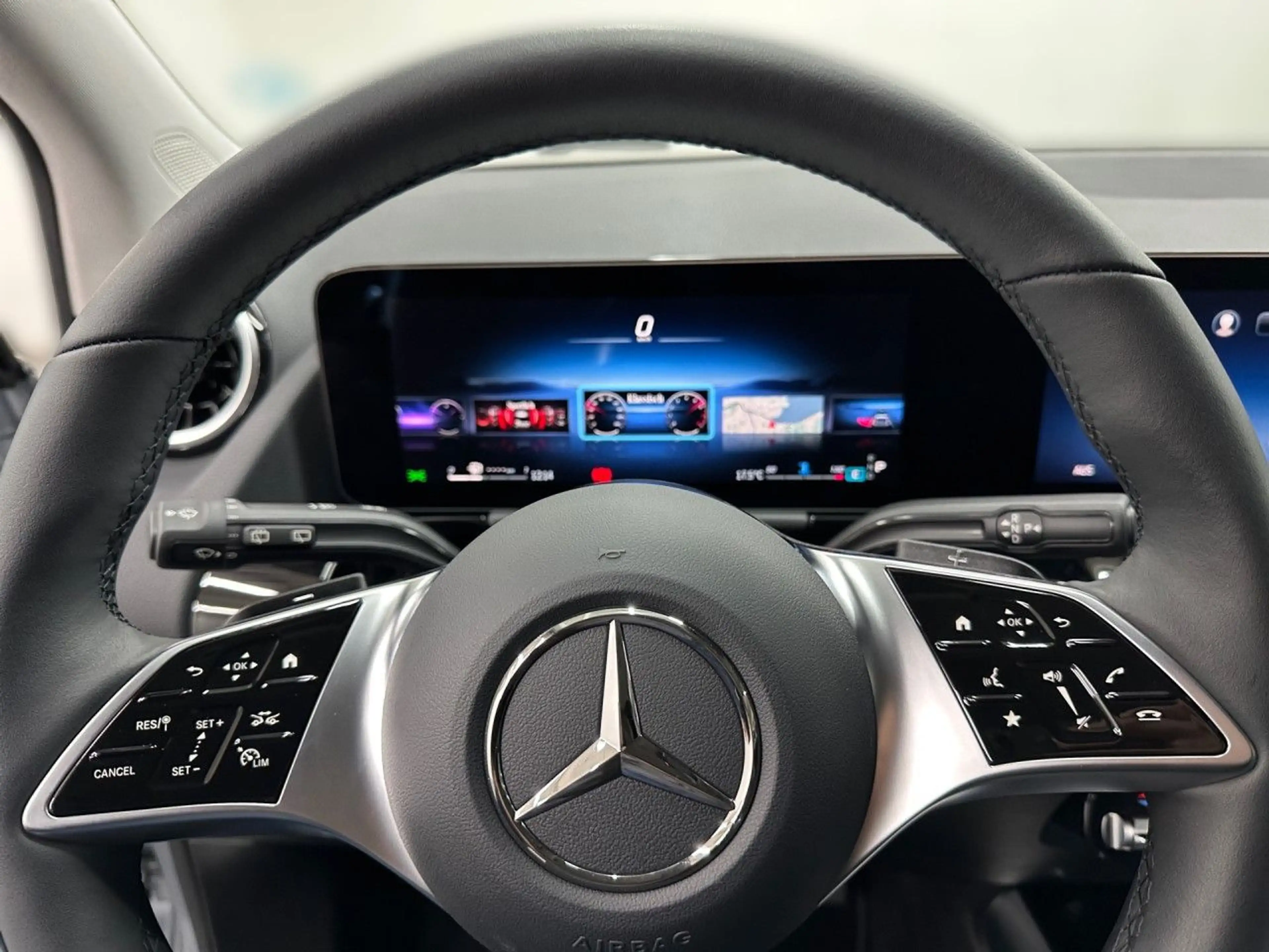 Mercedes-Benz B 220 d Progressive DISTRO+360°+TOTWNKL+DAB+PTS — photo 9