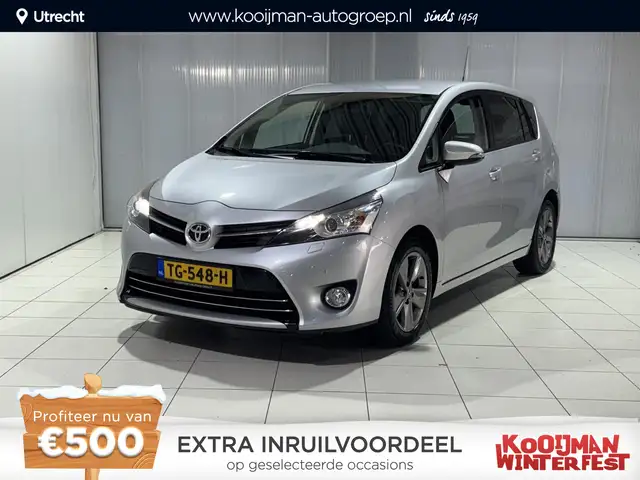 Toyota Verso 1.8 VVT-i Dynamic Business | Automaat | Trekhaak |